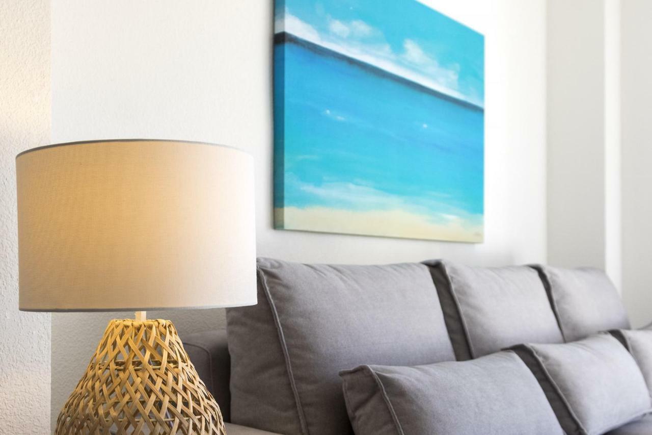 Calmo Singular Apartments กันดิอา ภายนอก รูปภาพ