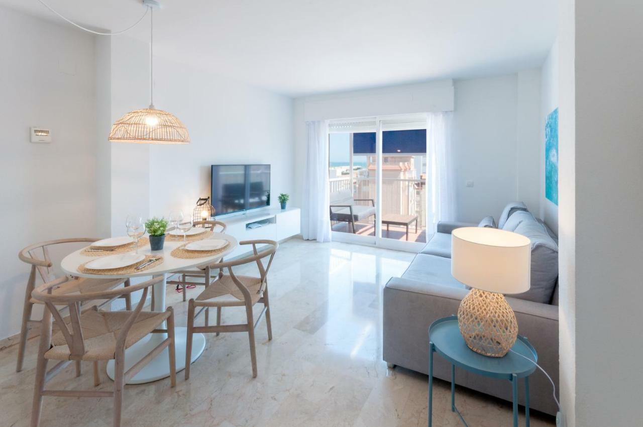 Calmo Singular Apartments กันดิอา ภายนอก รูปภาพ